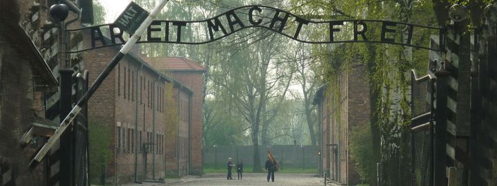 auschwitz-entrance-igor-griffiths-flickr-creative-commons1